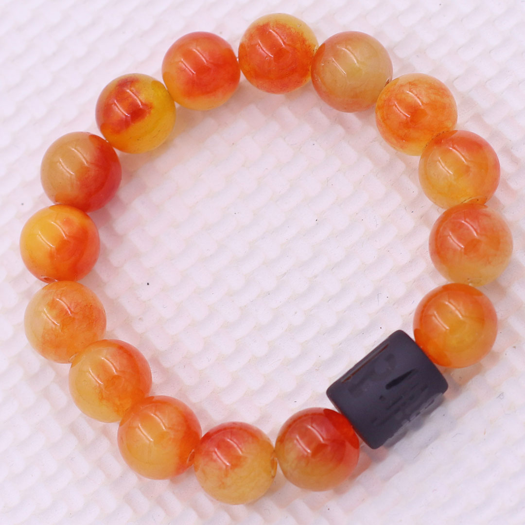 Vòng chuỗi đeo tay đá ngọc tủy cam charm lục tự Đại minh chân ngôn, 10 ly, Om Mani Padme Hūm, Chân ngôn Lục tự
