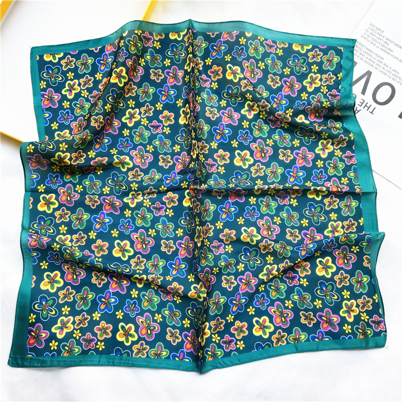 Khăn lụa vuông họa tiết hoa vintage đa năng AKL67 (60x60cm)