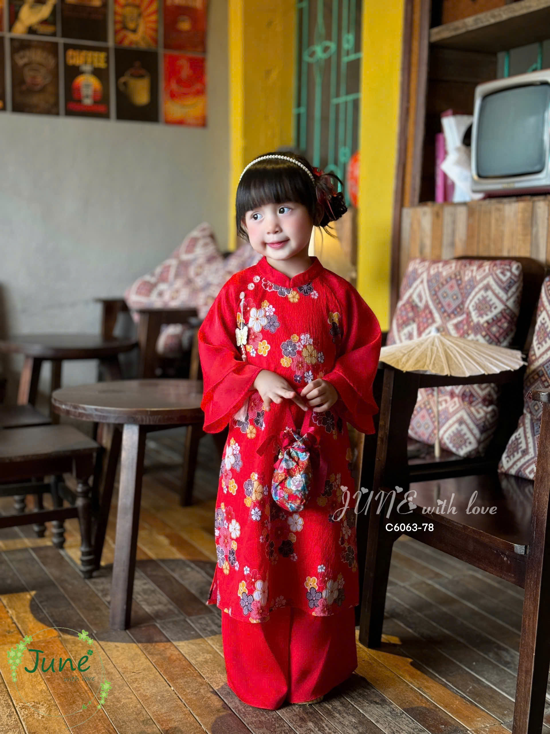 bộ áo dài tết cho bé gái mẫu Cát tường diện tết đón xuân năm mới 10-40kg mềm mát