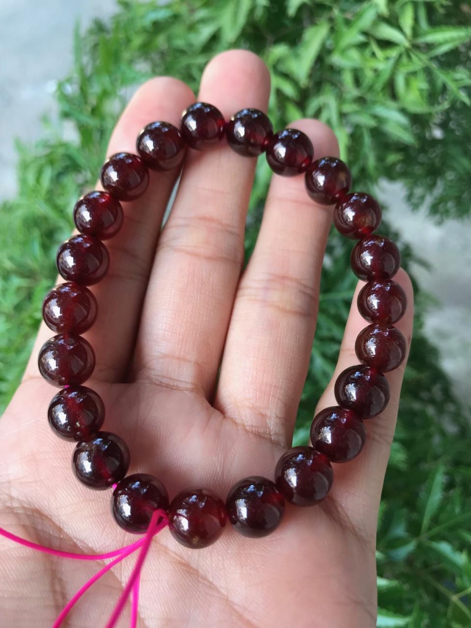 Vòng tay đá Garnet (Ngọc hồng lựu, VIP, 8 li)