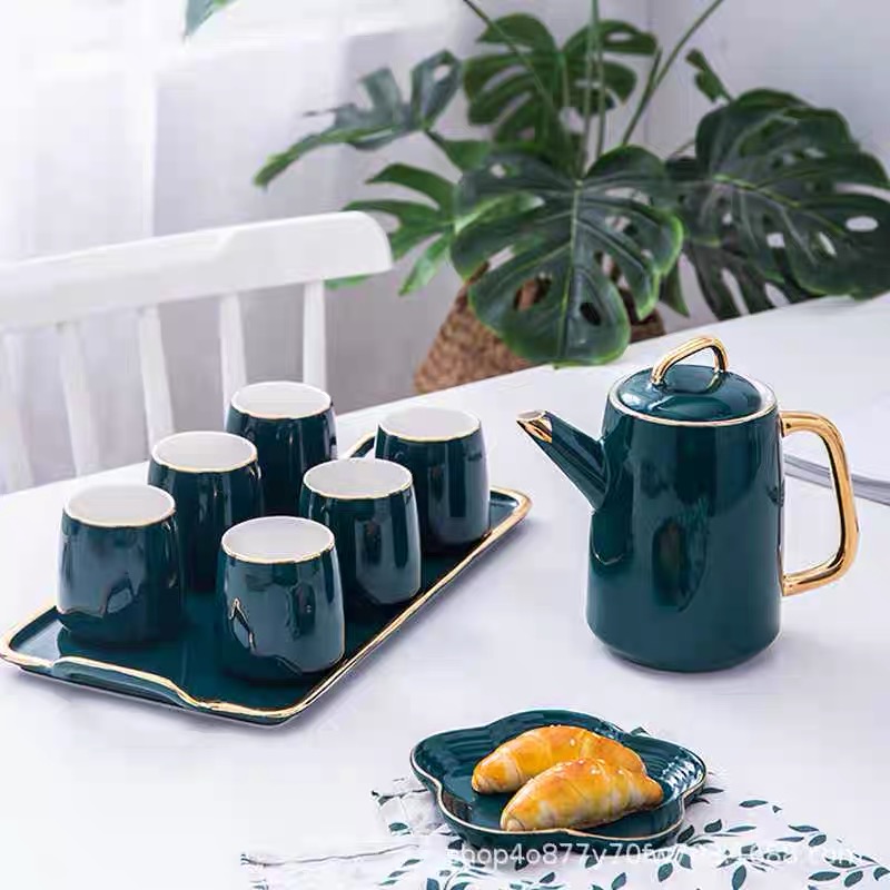 Bộ ấm chén sứ xanh cổ vịt kèm khay viền vàng