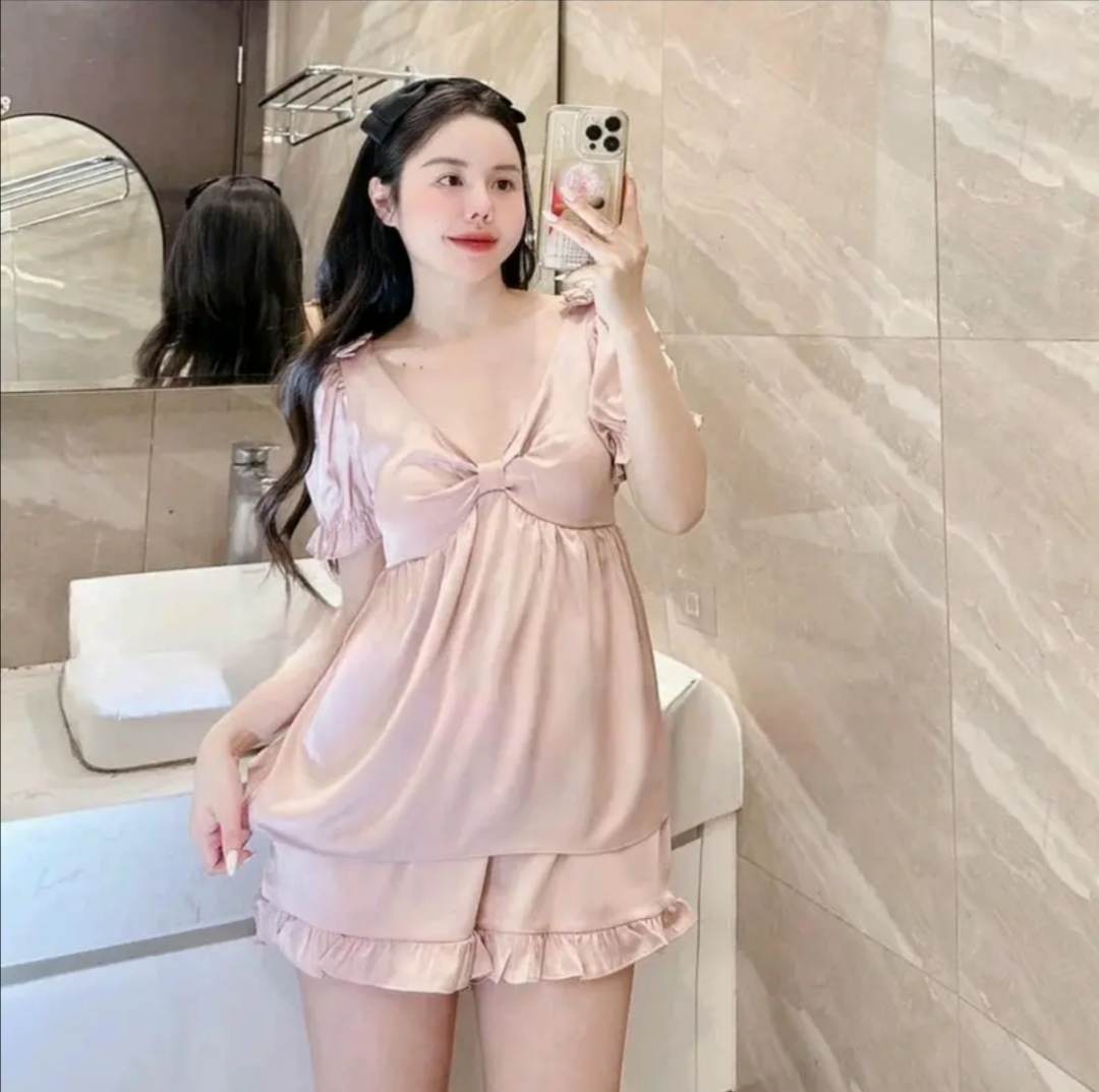 Bộ pyjama nữ lụa min cao cấp cộc đùi nơ xinh tay phồng size M