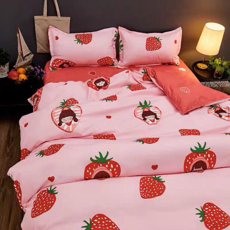 Bộ chăn ga gối Cotton poly M2T bedding cô bé dâu tây, vỏ chăn mền, drap nệm và 2 vỏ gối