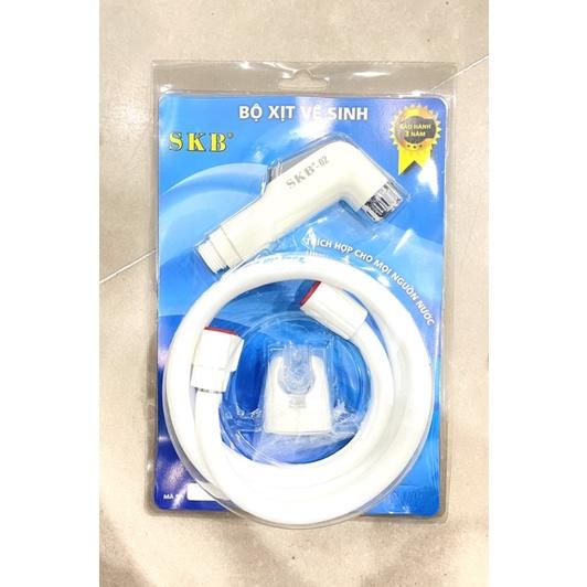 Bộ vòi xịt vệ sinh nhựa SKB cao cấp - dây xịt - vòi xịt