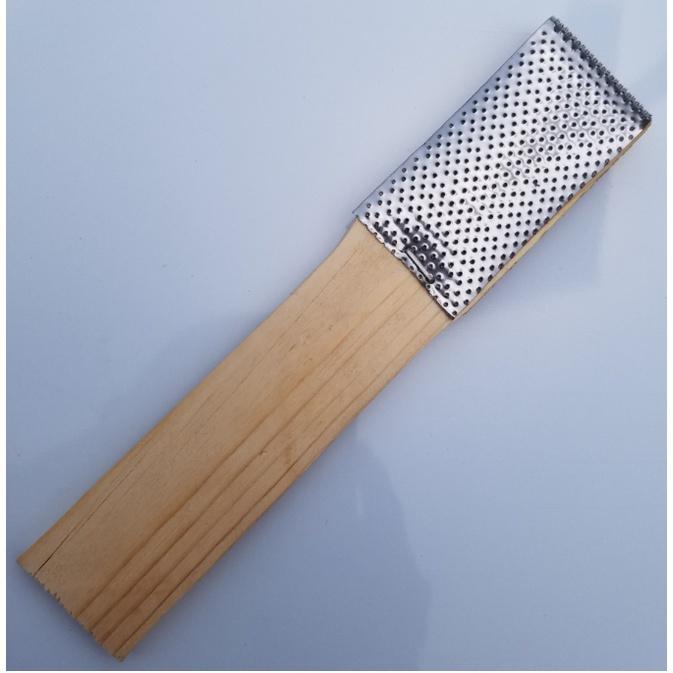 Gỗ ráp miếng bào ruột xăm, đánh giầy
