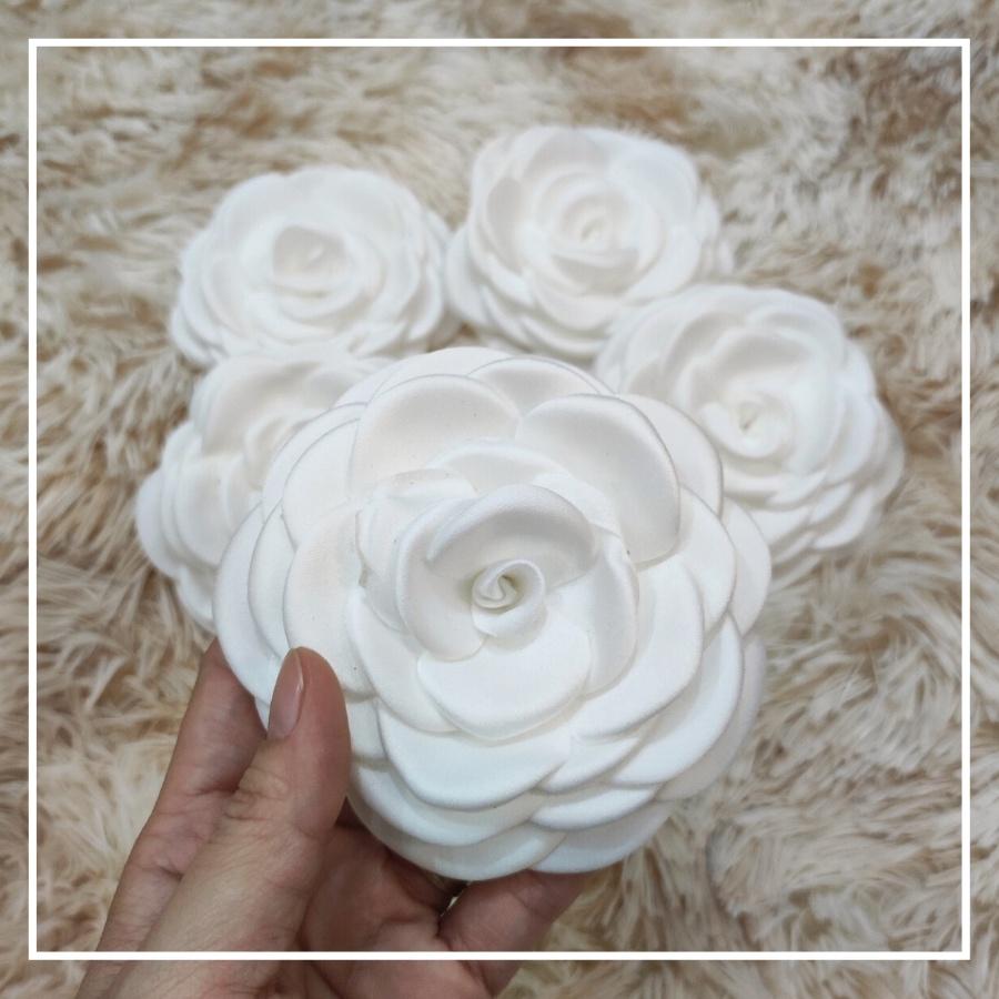 Hoa vải cài áo cao cấp hàng handmade áo dài, đầm kiểu siêu đẹp