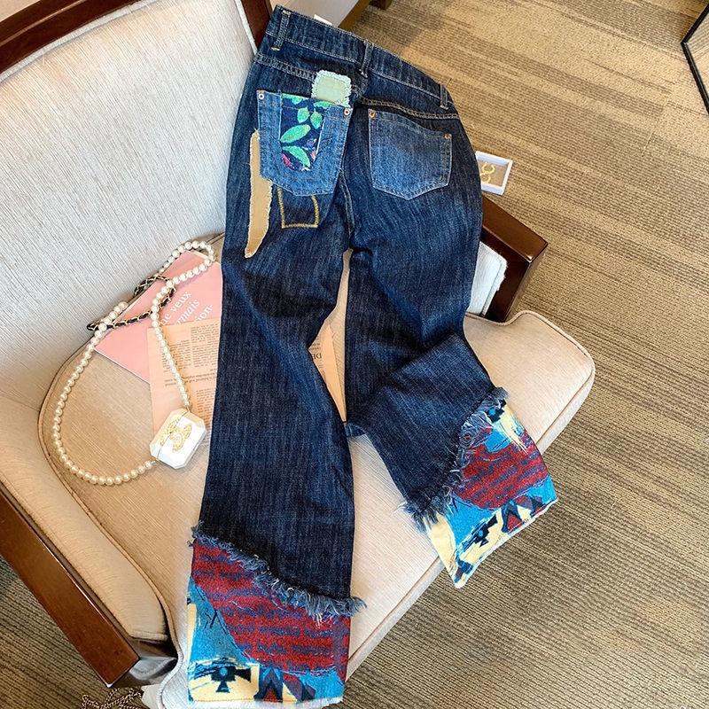 Quần Jeans Ống Rộng Lưng Cao Phối Nút In Họa Tiết