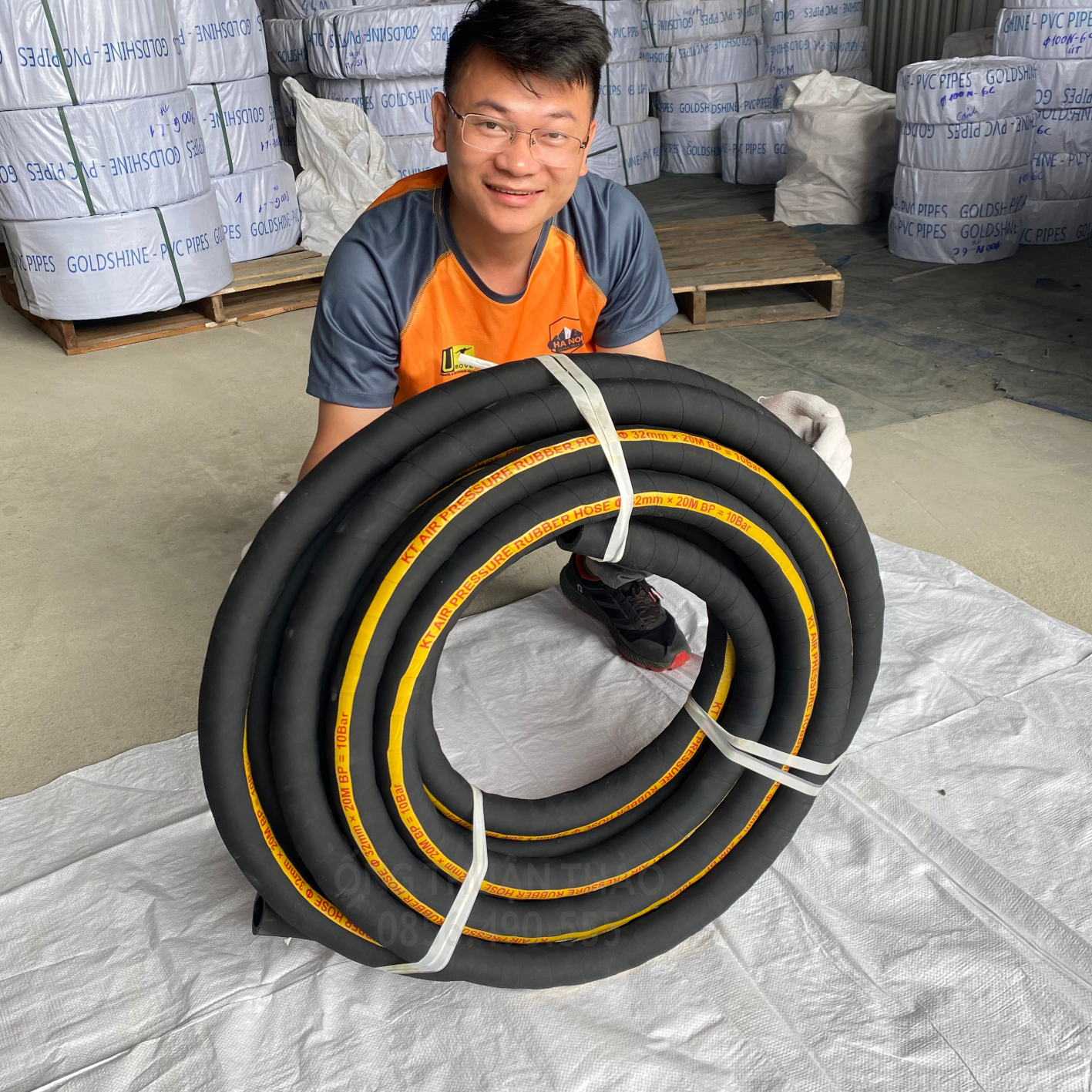 Ống Cao Su Bố Vải Phi 32mm cuộn 20 mét- Hàng Nhập Khẩu - Ống Thuận Thảo