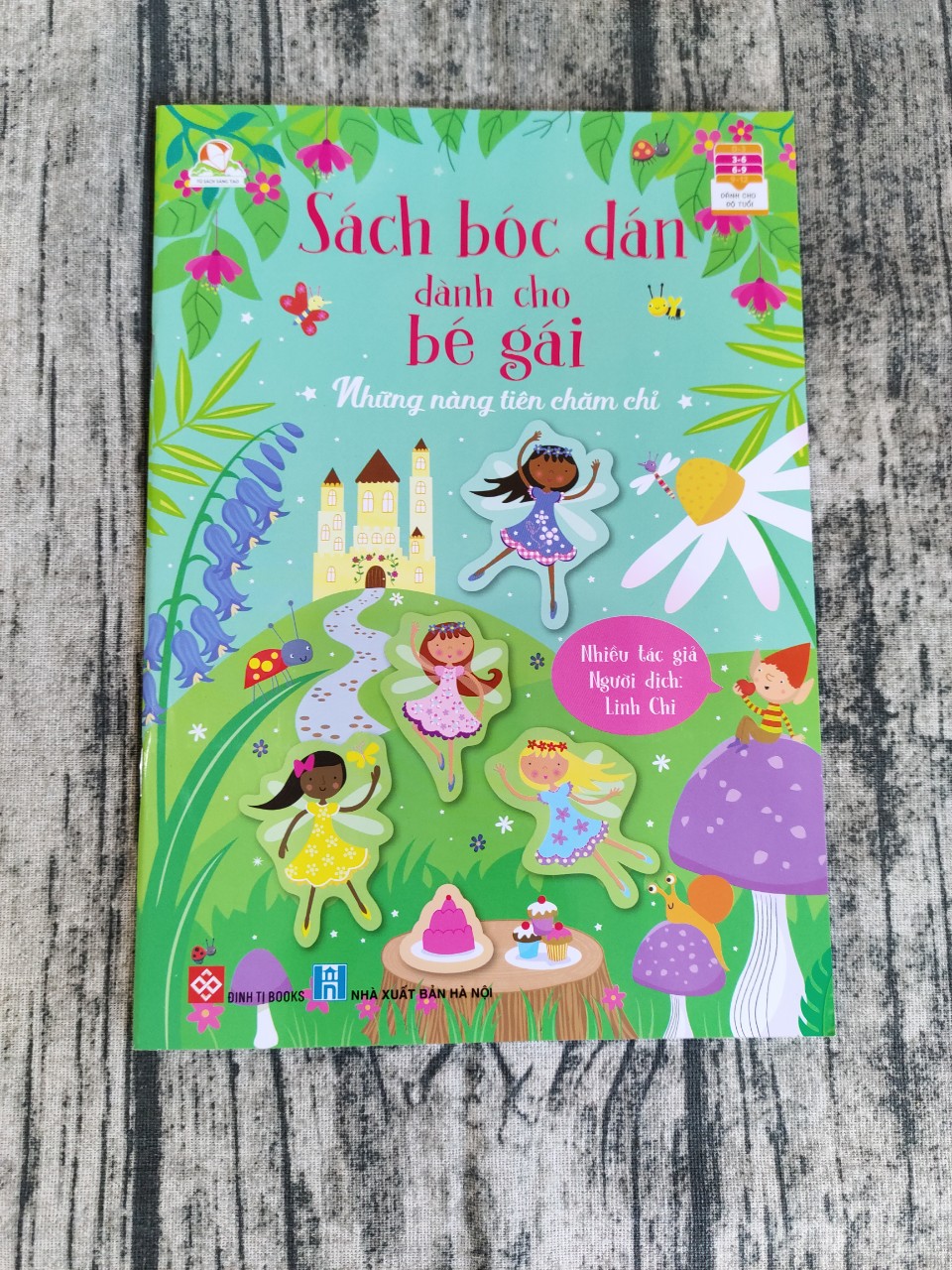Sách Bóc Dán Dành Cho Bé Gái