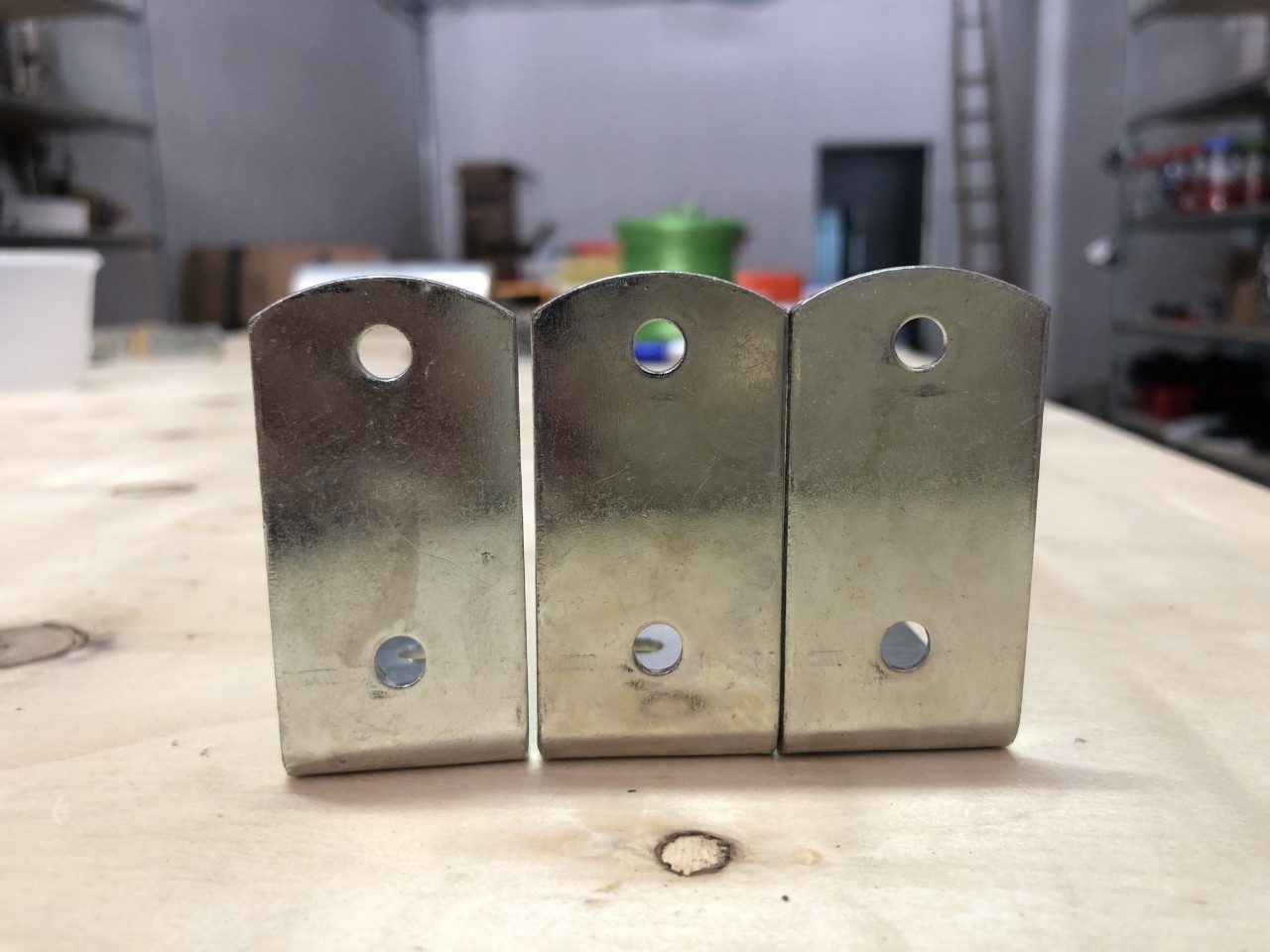 Ke góc vuông chữ L bản rộng 3 cm