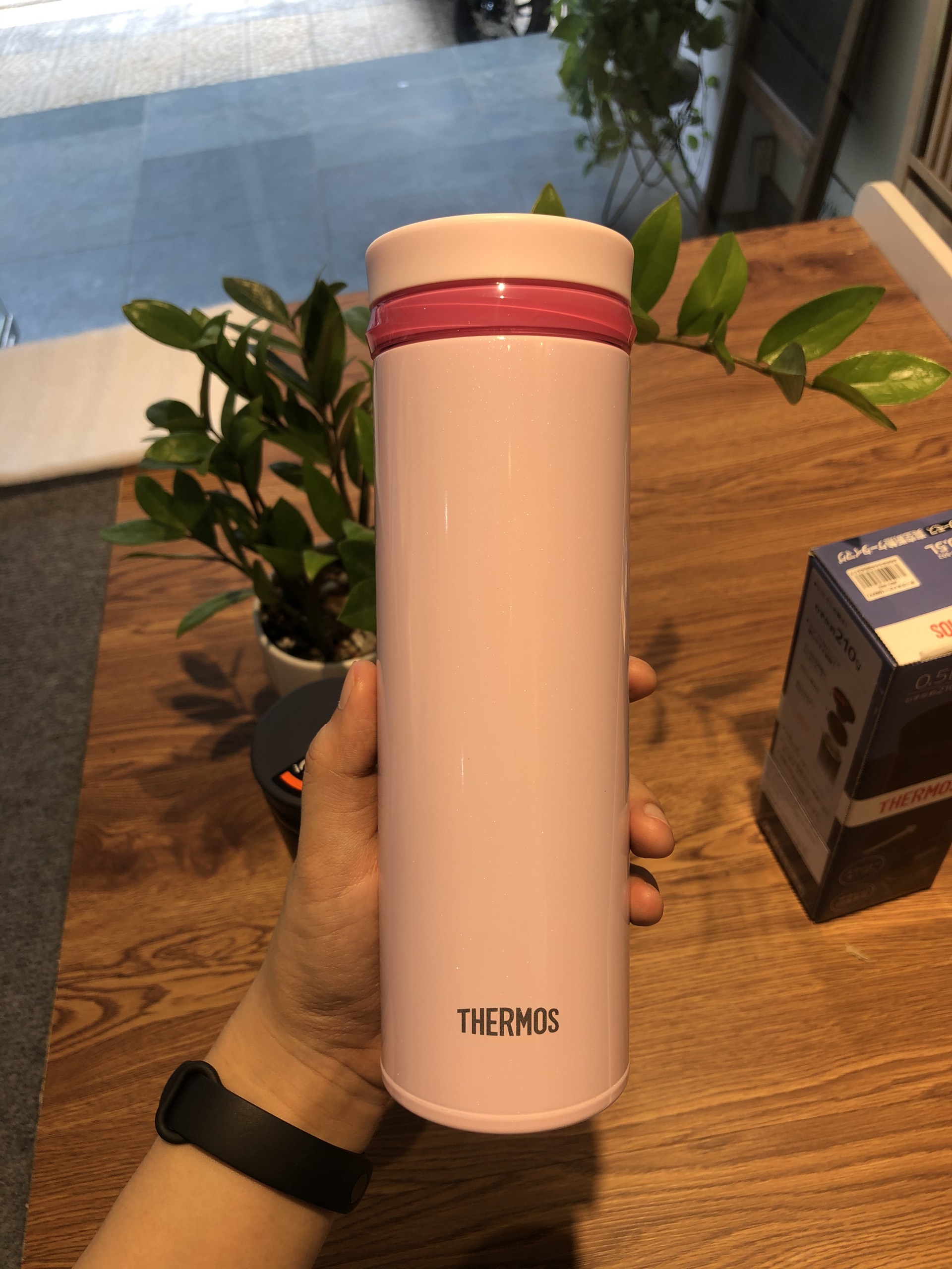 Bình giữ nhiệt Thermos nắp vặn JNO-502 - Dung tích 500ml - Hàng chính hãng, bảo hành 12 tháng