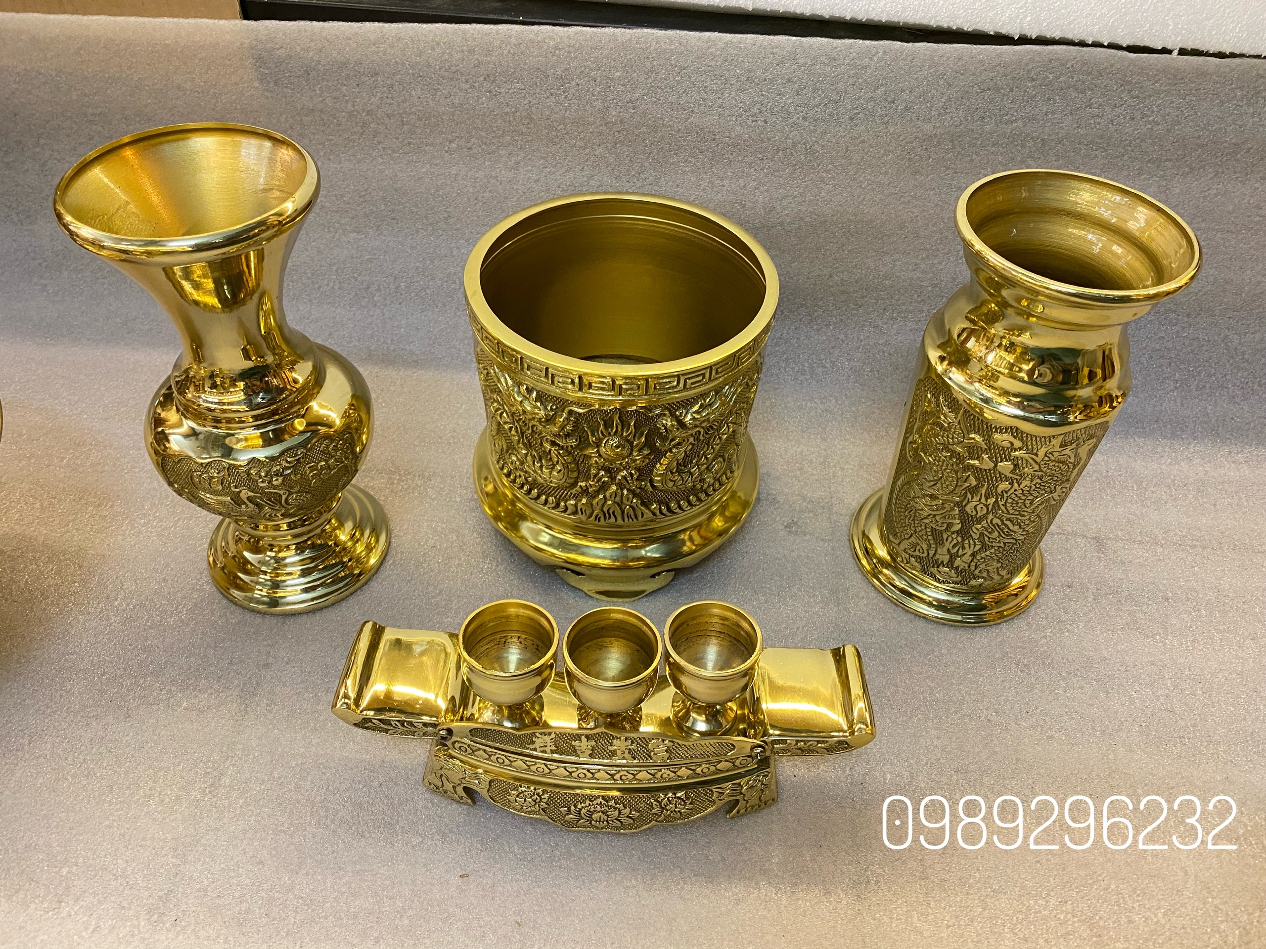 Bộ Đồ Thờ Lọ hoa, ống hương, bát nhang , ngai chén bằng đồng - Combo bộ đồ thờ