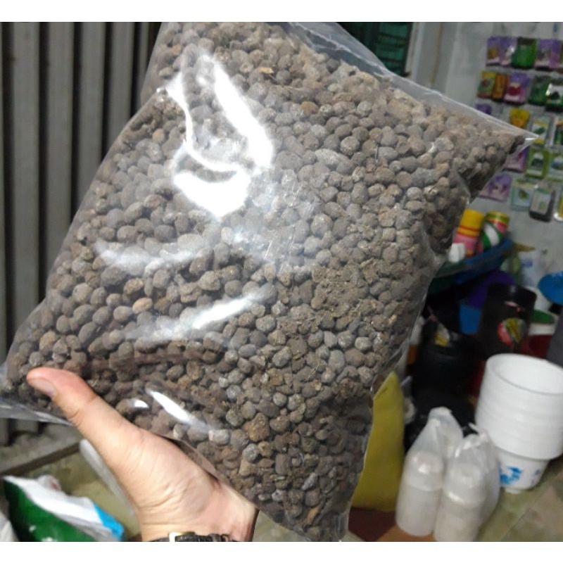 1 kg phân dê đã qua xử lý làm phân bón lan và các loại cây trồng