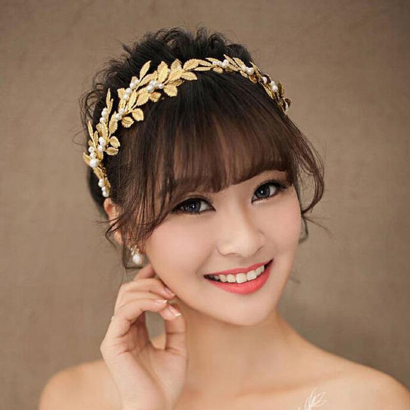 Vương Miện Mỹ Ký Thời Trang Phong Cách 95 Số 24, Bờm Hoa Trang Trí Lá Vàng Cách Điệu Nghệ Thuật, Đính Hạt Trai Trang Sức Màu Trắng Tinh Khôi, Chất Liệu Khung hợp kim Không Gỉ, Phủ Nhũ Màu Vàng Sang Trọng, Dùng Ghim Cài Giữ Chắc Chắn Trên Tóc Khi Sử Dụng, Dễ Phối Trang Phục Và Phụ Kiện Khác