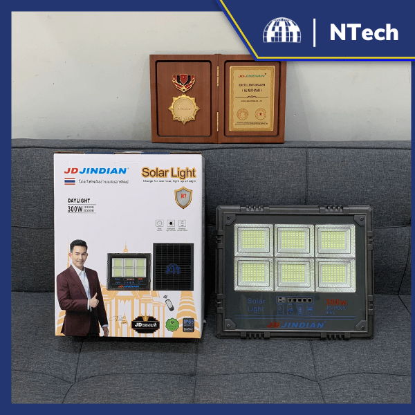Đèn pha năng lượng mặt trời 300w Jindian JD-18300