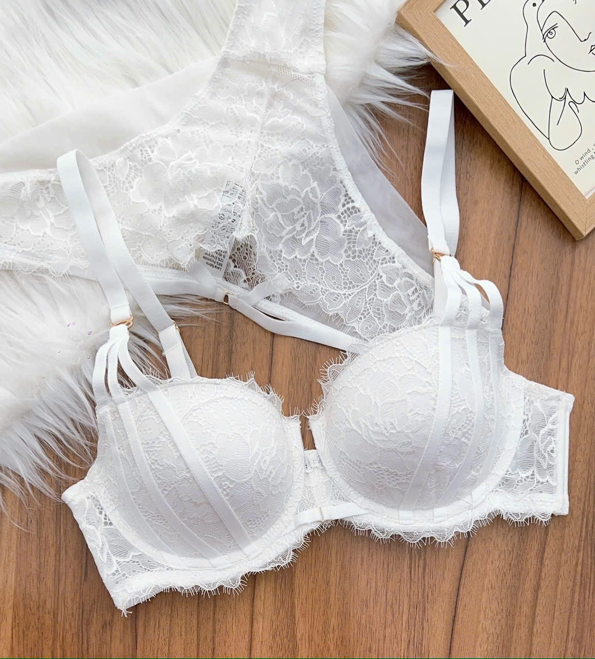 Bộ Đồ Lót Nữ Ren Thoải Mái - B.Lingerie