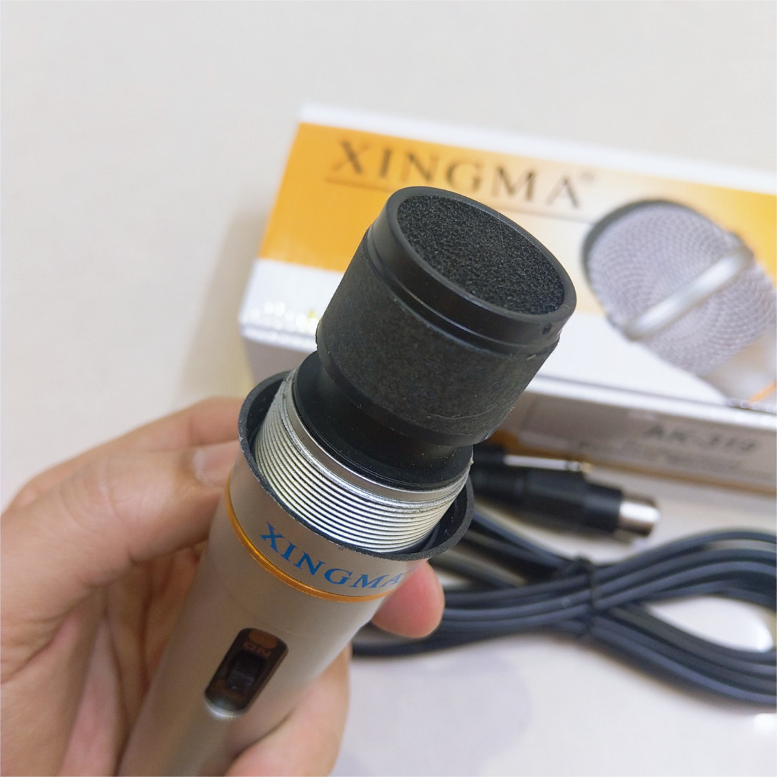 Micro Hát Karaoke Xingma AK319 - Hàng Nhập Khẩu