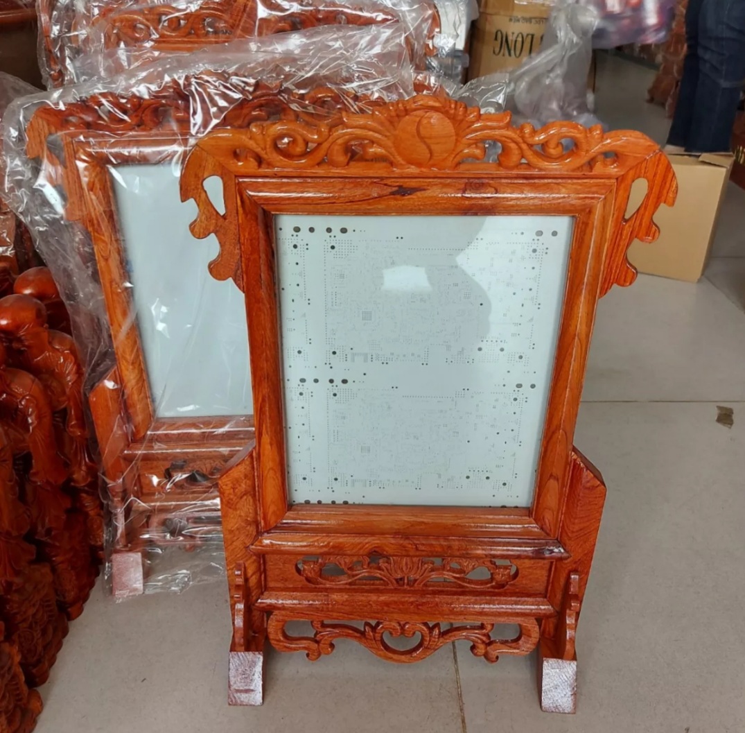 Khung ảnh thờ-khung hình thờ hoạ tiết hoa lá tây kt 25x35 cm