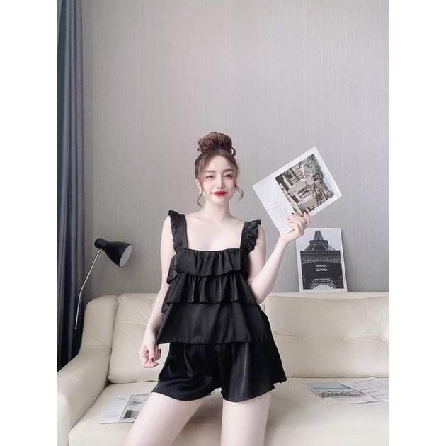 Giá Rẻ Đồ bộ lụa satin 2 dây cánh tiêng áo xếp bèo tầng quần đùi đồ ngủ mặc nhà cao cấp
