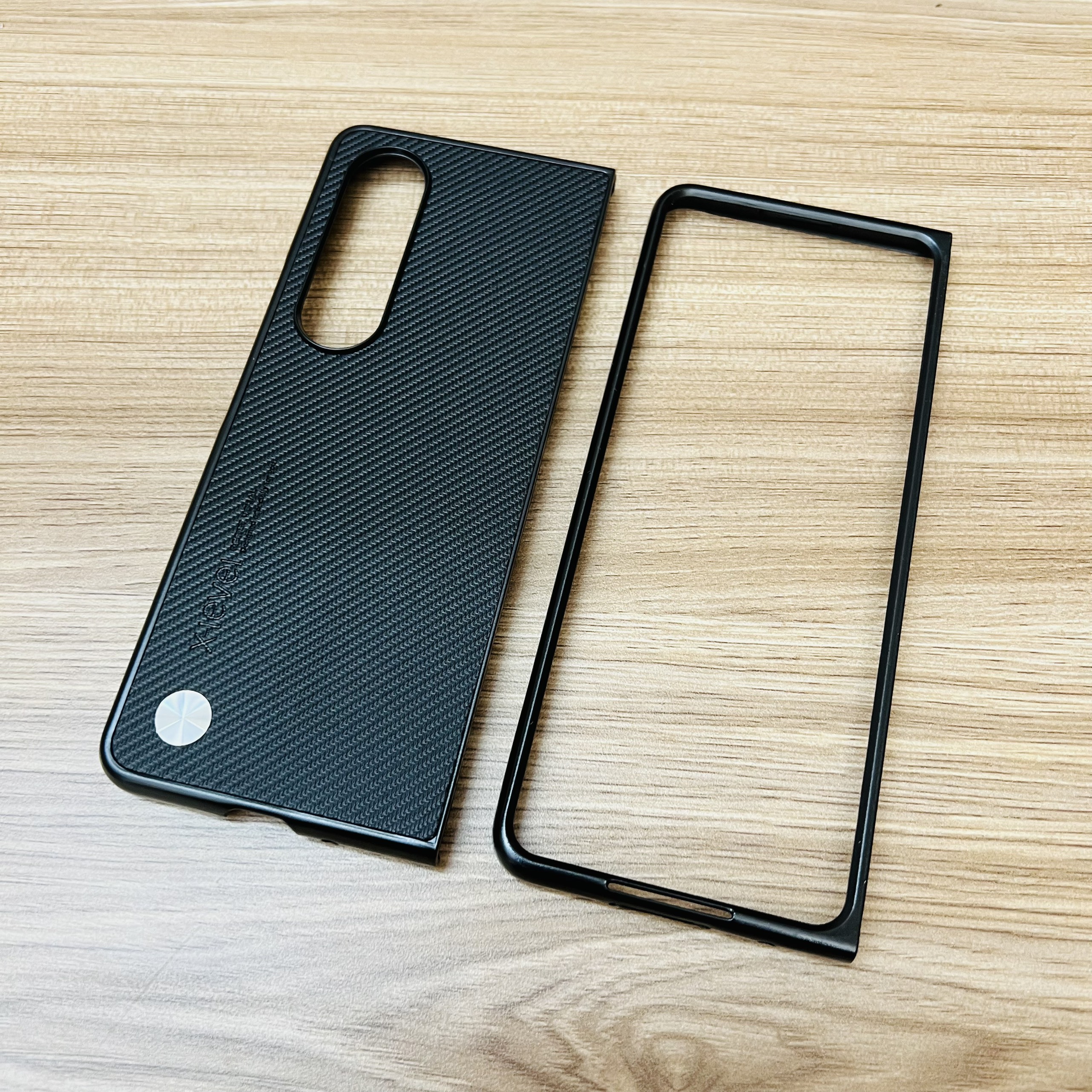 Ốp lưng dành cho Galaxy Z Fold 4 X-level Kevlar chống vân tay- Hàng chính hãng