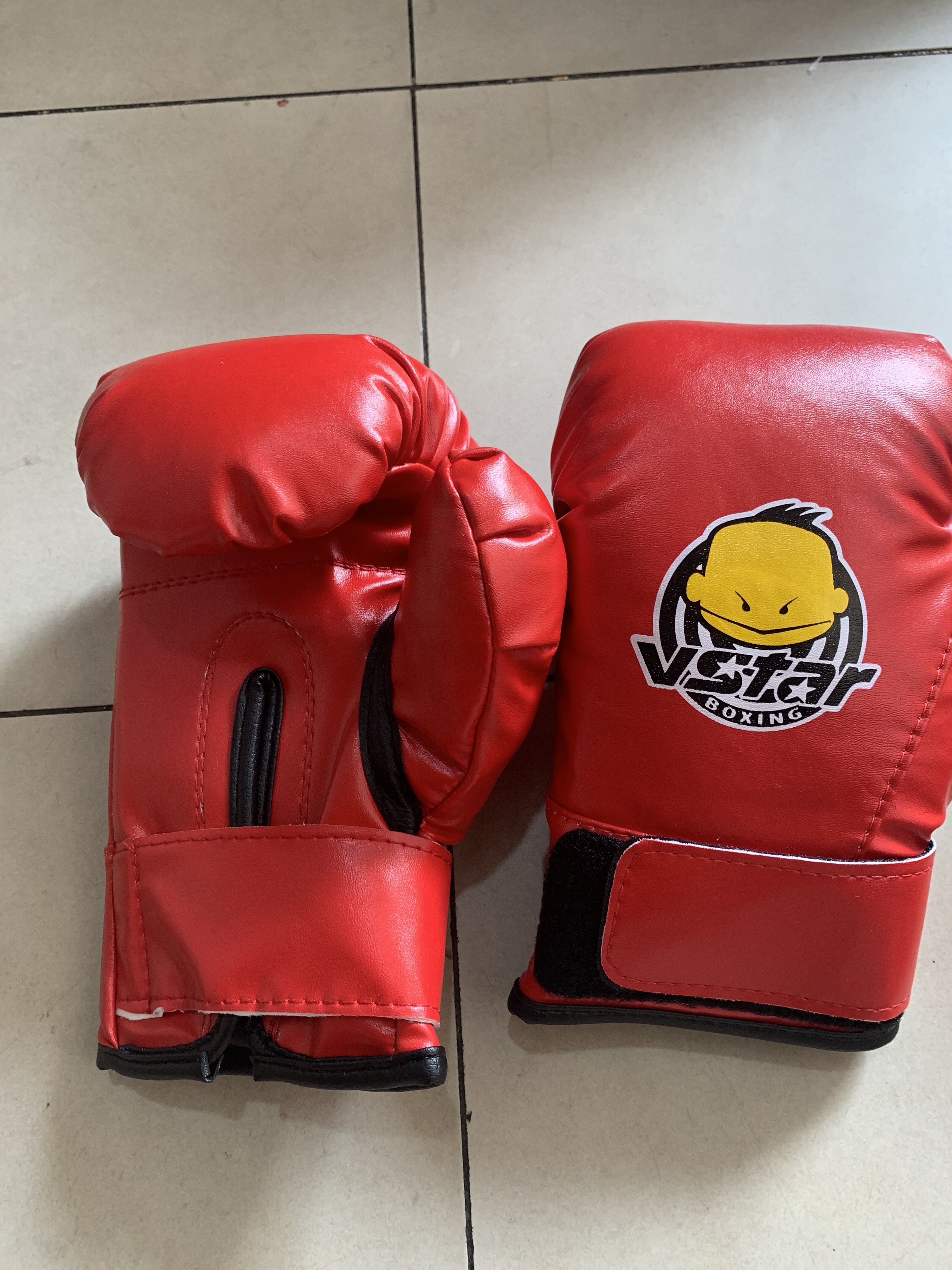 boxing tre em va nguoi lon