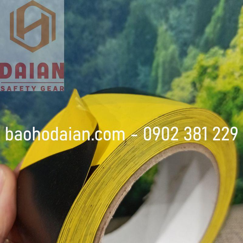 Băng keo dán nền, dán sàn 48mm x 33m