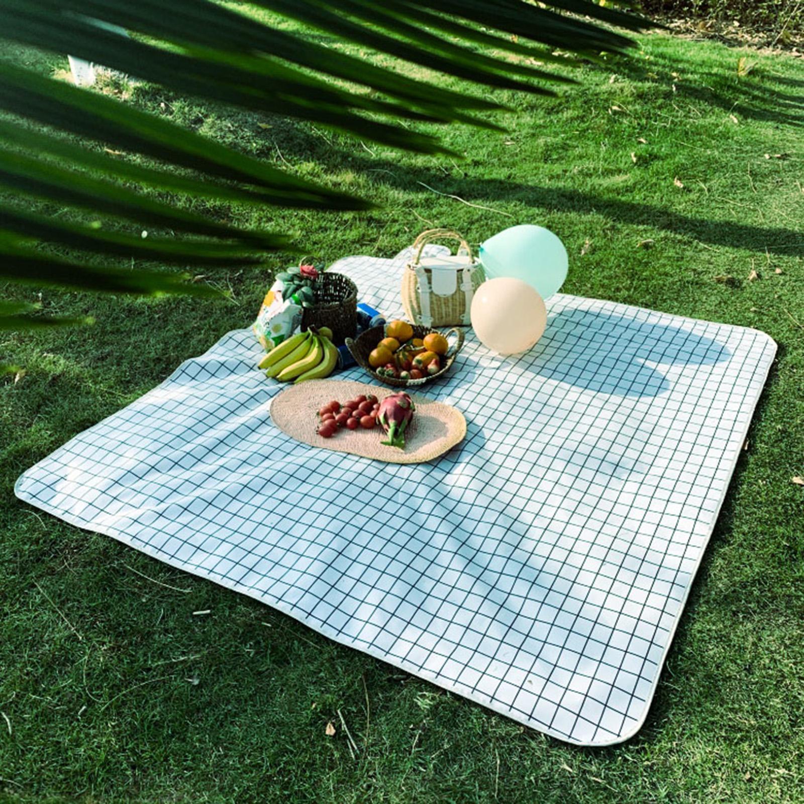 Outdoor & Picnic Blanket Extra Large Sand Proof and Waterproof Portable Beach Mat for Camping Hiking Festivals