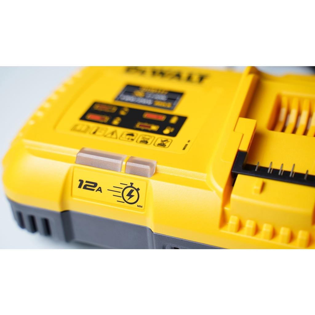 Đế sạc siêu nhanh có quạt tản nhiệt 12A DeWalt DCB117-KR (18-60V) -Hàng Chính Hãng