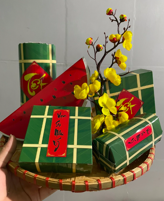 Mô hình bánh chưng, bánh tét, dưa hấu trang trí - Cây giả, hoa lụa Decor trang trí nhà cửa