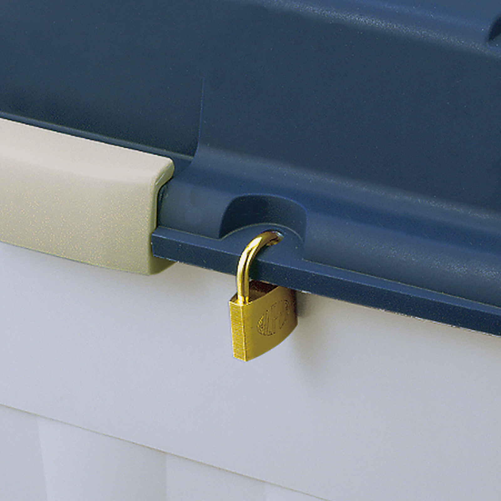 TENMA Thùng Nhựa Lưu Trữ Ngoài Trời JAPAN QUALITY, Dung Tích 80~120L,Có Lỗ Khóa,Lắp Được Bánh Xe