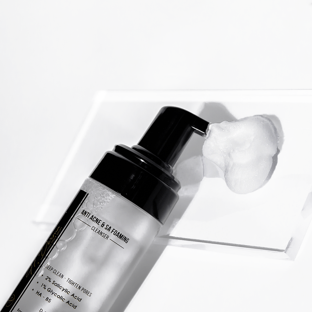 Bọt rửa mặt hỗ trợ giảm mụn điều tiết tuyến bã nhờn H.Derma D.202 H.Derma Anti Acne & SA Foaming Cleanser