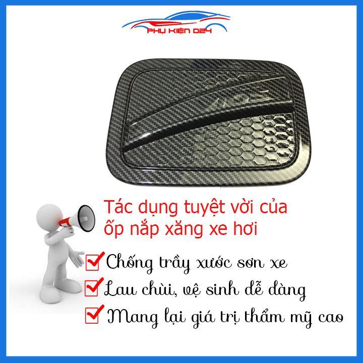 Ốp nắp bình xăng Vios 2019-2020 vân cacbon chống trầy trang trí ô tô