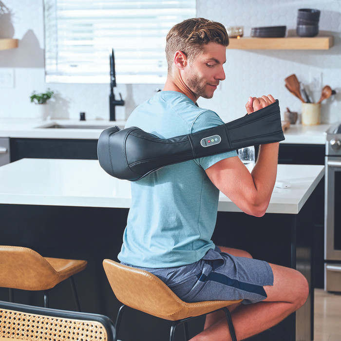 Đai massage Shiatsu cổ vai gáy & toàn thân kèm nhiệt Homedics NMS-615 - Hàng nhập khẩu USA