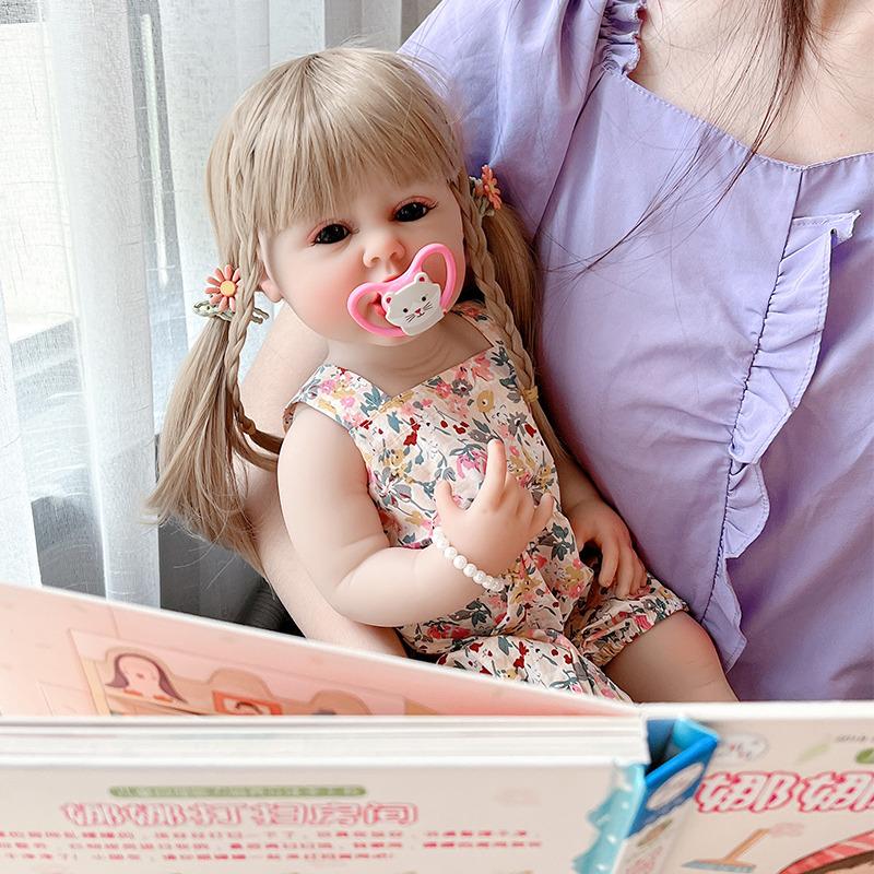 Búp Bê Barbie 55cm Bằng Silicon Mềm Dùng Trang Trí Chuyển phát nhanh