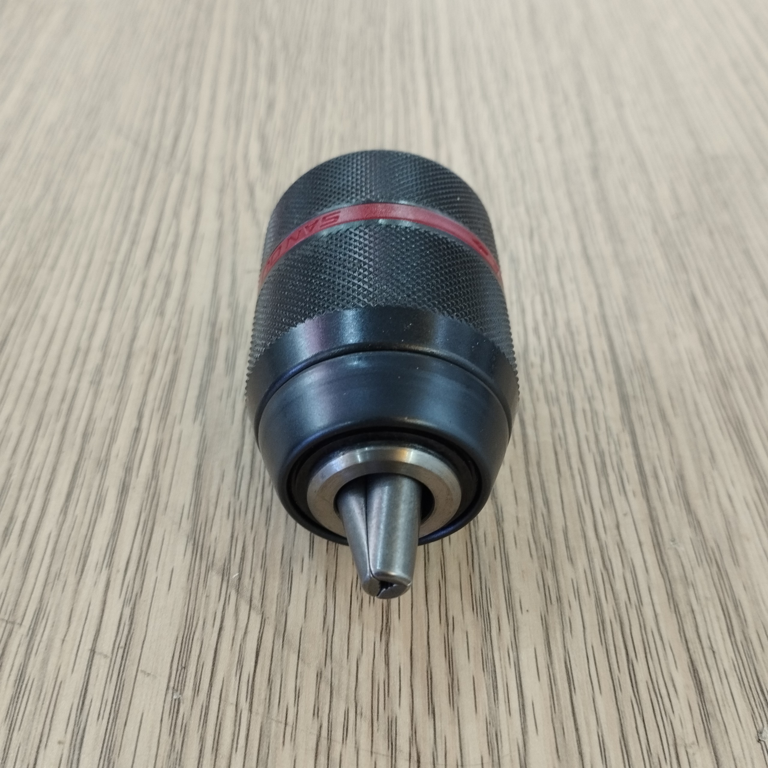 Đầu kẹp mũi khoan bằng kim loại 13mm AuToLock