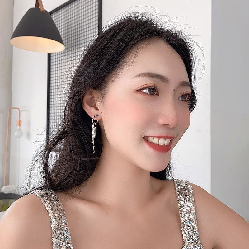 Bông tai nữ chuỗi dài dáng đẹp