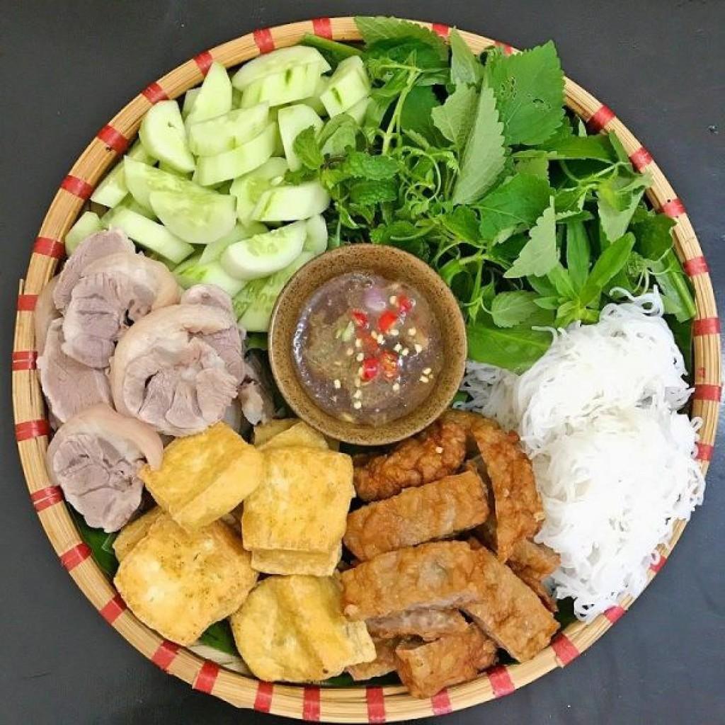 Mẹt tre trang trí đựng thức ăn cho quán bún đậu mắm tôm nhiều kt 25,30,3540 ,