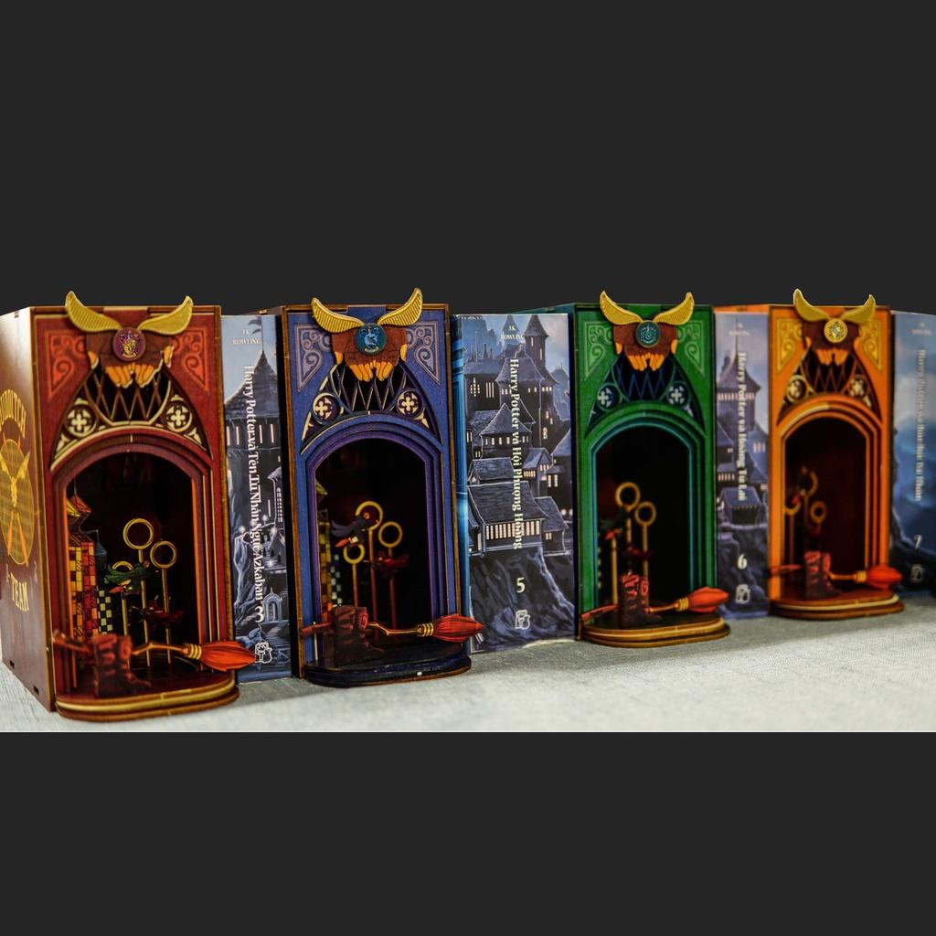 Harry Potter bộ lắp ráp mô hình chặn sách Quidditch - đủ 4 nhà Gryffindor - Slytherin - Ravenclaw - Huff / Có đèn LED