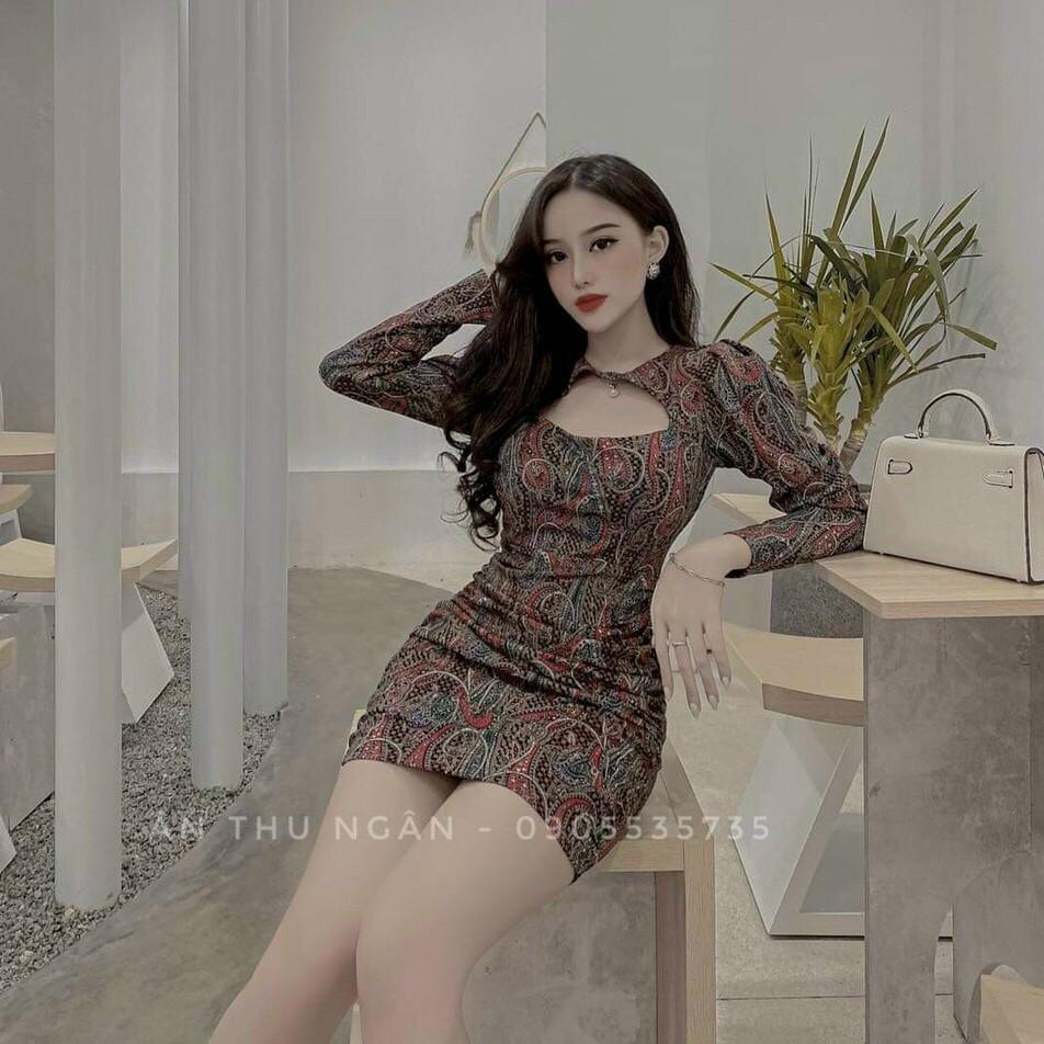 Đầm body tay dài hoạ tiết hở ngực xịn xò