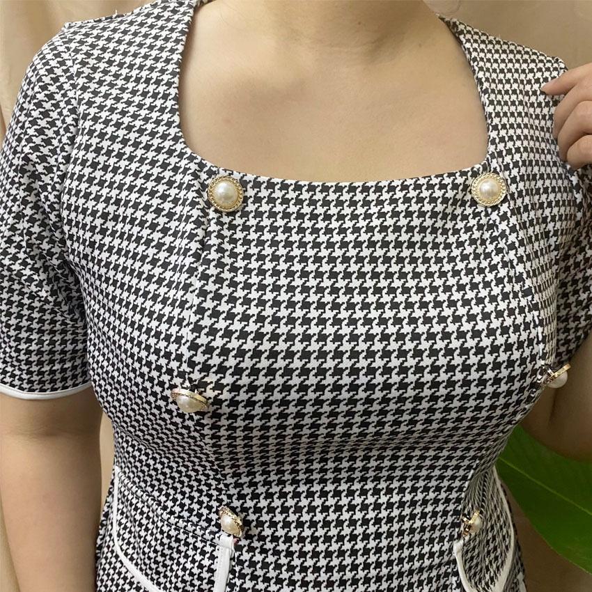 Đầm caro Bigsize 4 túi 6 nút ChubbyBigsize