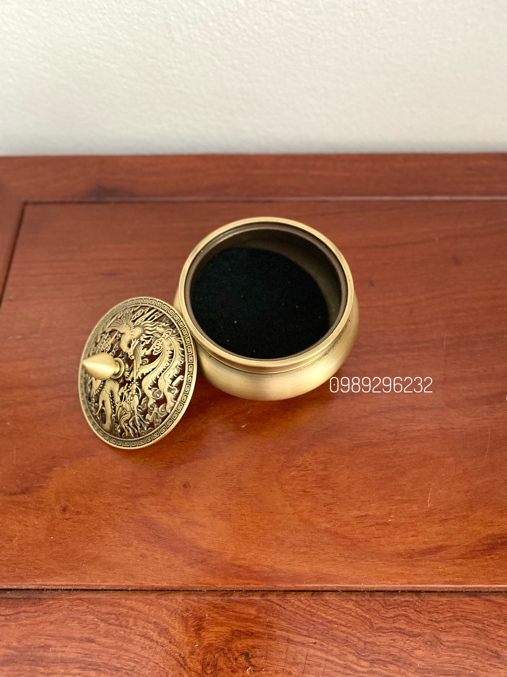 Lư xông trầm bằng đồng nguyên chất , nắp hình rồng Phượng