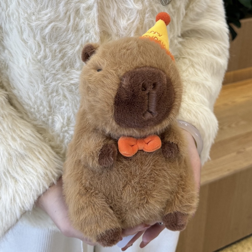 Thú nhồi bông Capybara đội nón sinh nhật có dòng chữ Happy everyday - Size từ 35cm đến 85cm - Quà tặng gấu bông chuột lang đeo nơ dễ thương