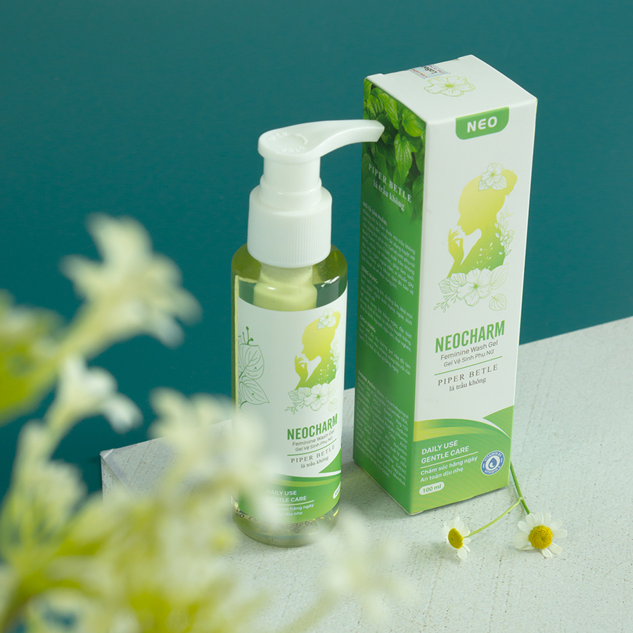GEL VỆ SINH PHỤ NỮ NEOCHARM