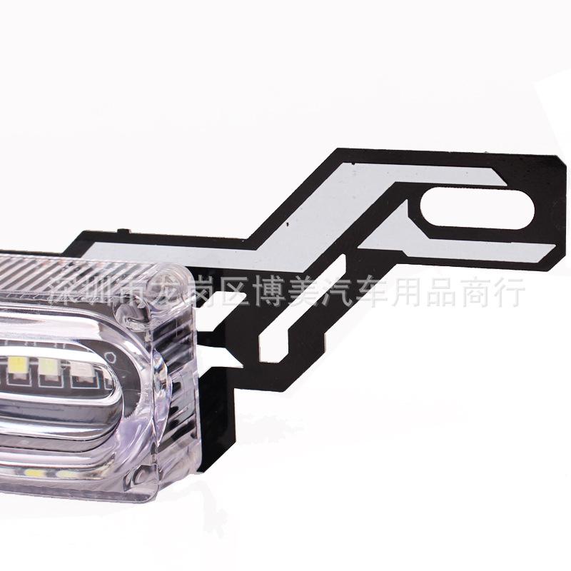 Khuyến mại xe máy phụ kiện sửa đổi ma lửa xe tay ga LED đèn flash đầy màu sắc biển số ánh sáng xe điện streamer ánh sáng đèn hậu phía sau