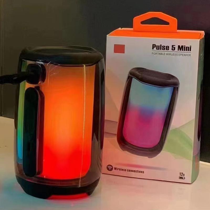 Ưu đãi đặc biệt mới pulsation 5 loa bluetooth di động không dây loa siêu trầm mini LED bầu không khí đầy màu sắc ánh sáng thẻ cắm âm thanh nhỏ