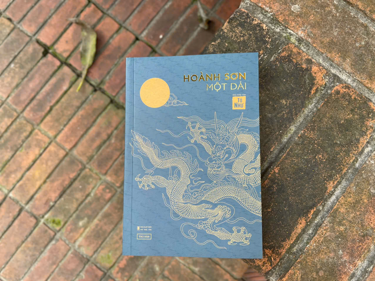 Hoành Sơn Một Dải