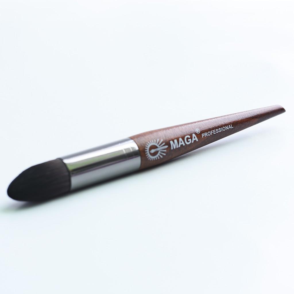 Cọ Nền Che Khuyết Điểm MAGA PRECISION FOUNDATION BRUSH 21