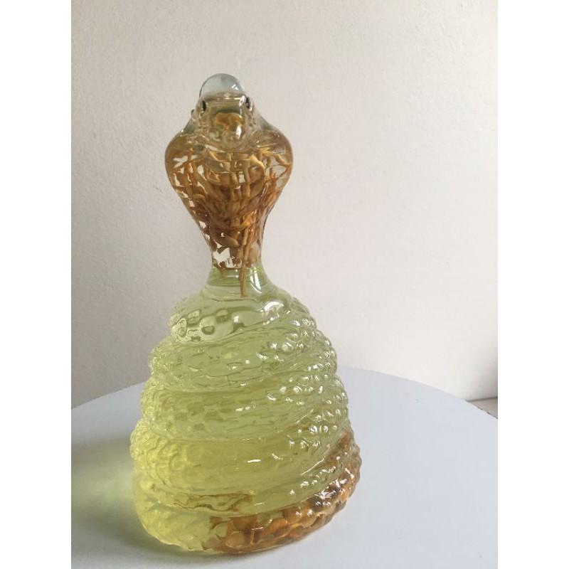 Vỏ chai đựng ruou thủy tinh hình con rắn 1000ml.
