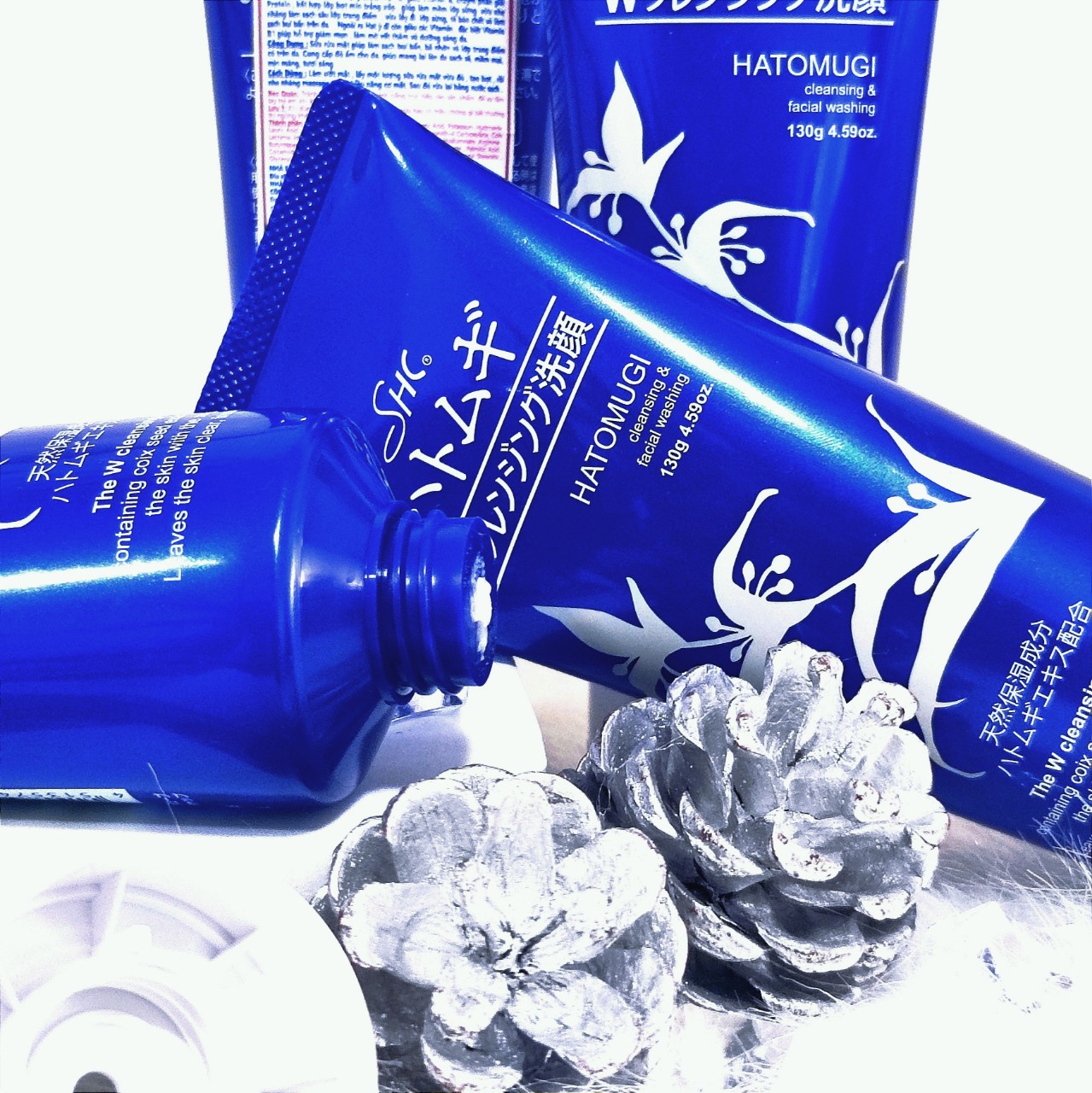 Sữa Rửa Mặt Tạo Bọt Tẩy Trang Da Shci Hatomugi The W Cleansing Foam