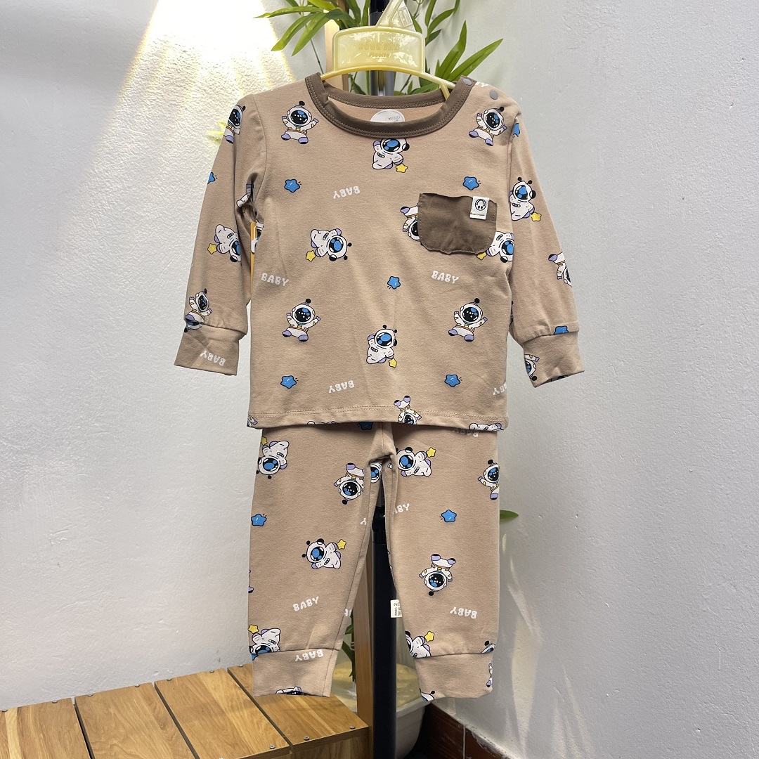 Bộ dài tay bé trai xuất Hàn 3-12 tháng màu sắc tươi sáng hình ngộ nghĩnh vải cotton dày dặn
